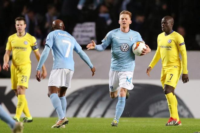 仍努力作赛 仍努力作赛