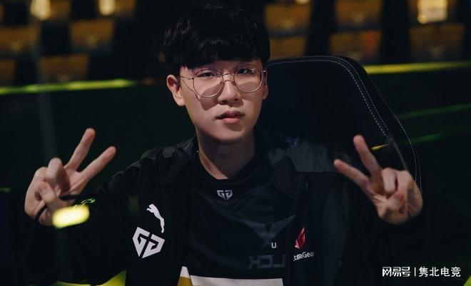 員在比賽中 員在比賽中